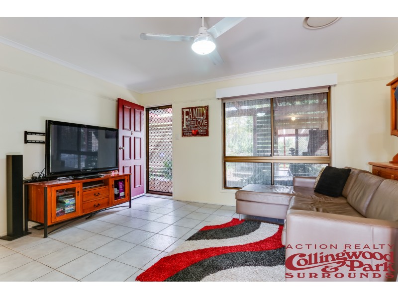 8 Fisher Street, Collingwood Park QLD 4301