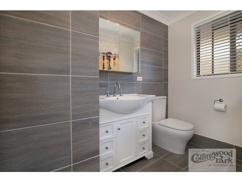 10 PAUL TULLY AVENUE, Collingwood Park QLD 4301