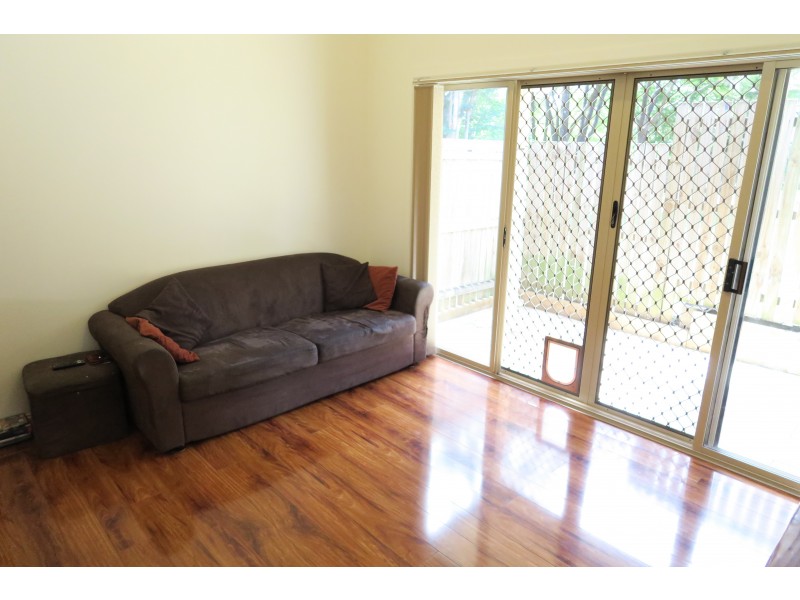 4/14 Spencer Street, Redbank QLD 4301