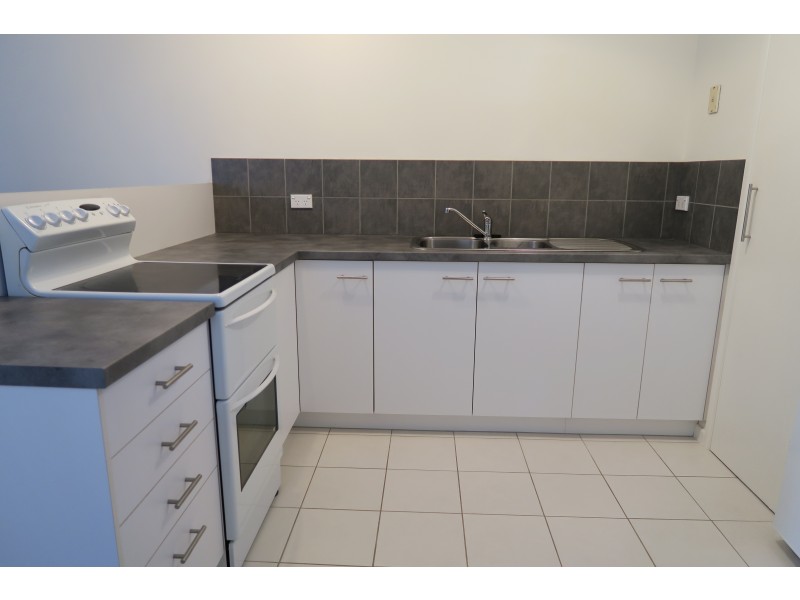 4/14 Spencer Street, Redbank QLD 4301