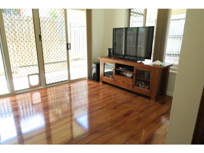 4/14 Spencer Street, Redbank QLD 4301