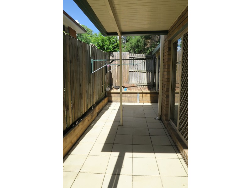 4/14 Spencer Street, Redbank QLD 4301