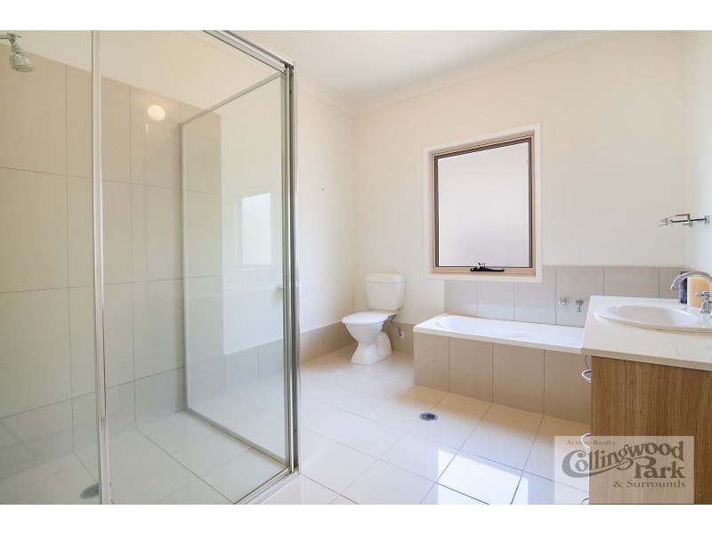 26 HEATHWOOD PLACE, Collingwood Park QLD 4301