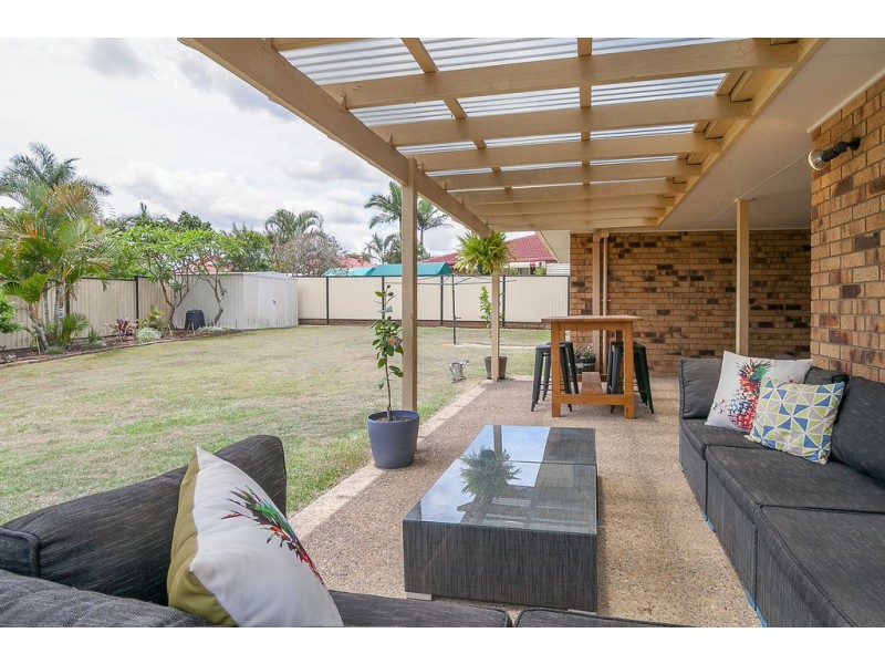 8 Scullin Street, Collingwood Park QLD 4301