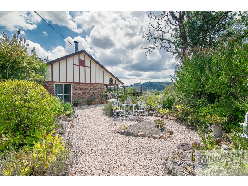 716 Riverside Drive, Pine Mountain QLD 4306