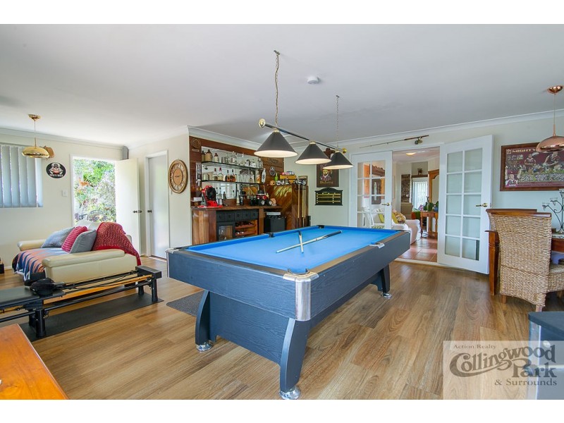716 Riverside Drive, Pine Mountain QLD 4306
