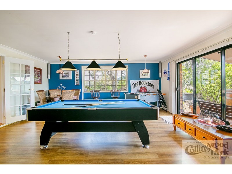 716 Riverside Drive, Pine Mountain QLD 4306