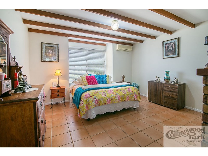 716 Riverside Drive, Pine Mountain QLD 4306