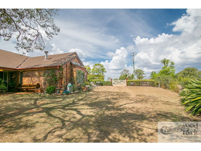 716 Riverside Drive, Pine Mountain QLD 4306