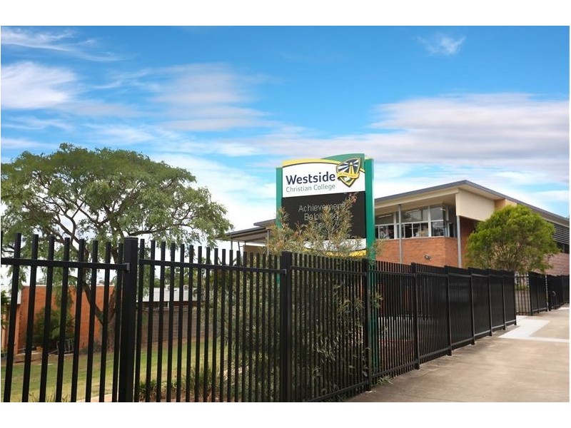 37 Stuart Street, Goodna QLD 4300