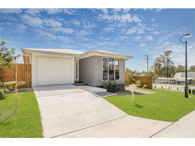 37 Stuart Street, Goodna QLD 4300