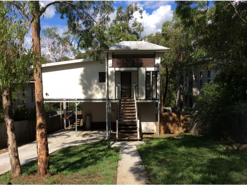 7 Heathwood Place, Collingwood Park QLD 4301