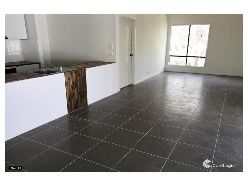 7 Heathwood Place, Collingwood Park QLD 4301