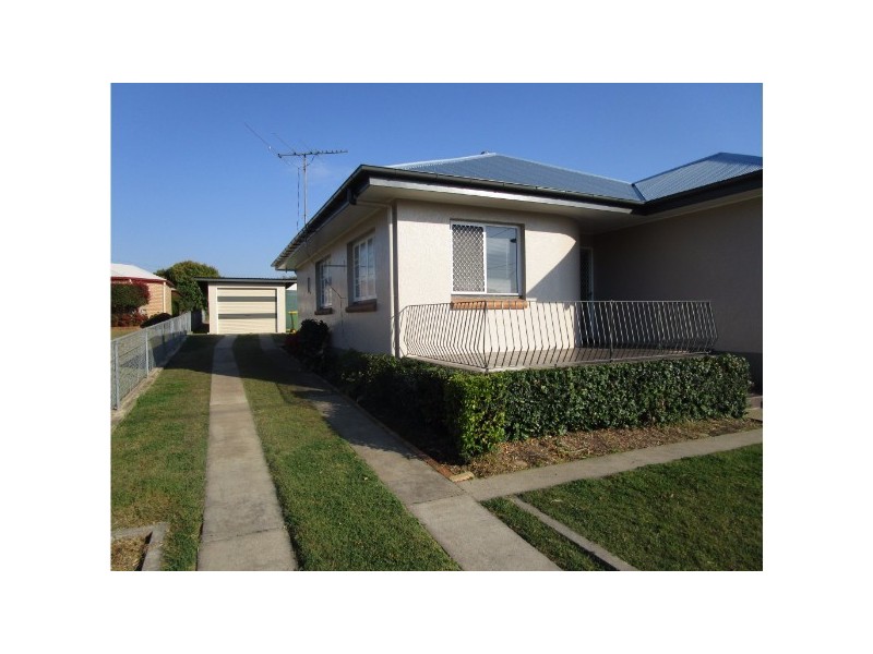 44 Nimmo, Booval QLD 4304