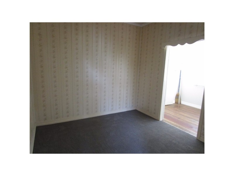 44 Nimmo, Booval QLD 4304