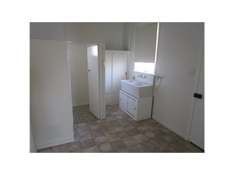 44 Nimmo, Booval QLD 4304