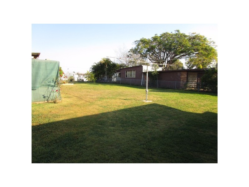 44 Nimmo, Booval QLD 4304