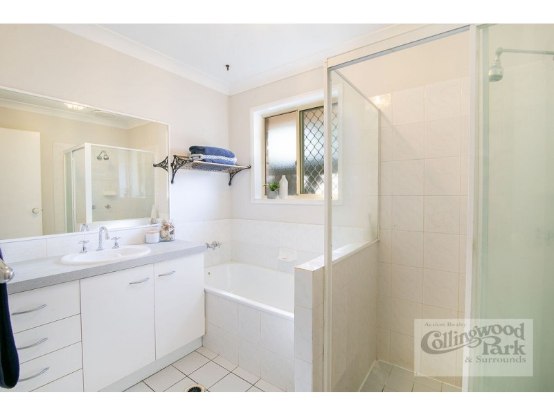 10 HANLON COURT, Collingwood Park QLD 4301