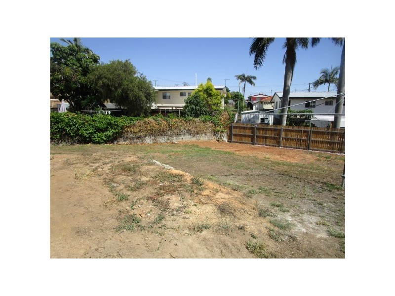 11 WEBB STREET, Riverview QLD 4303