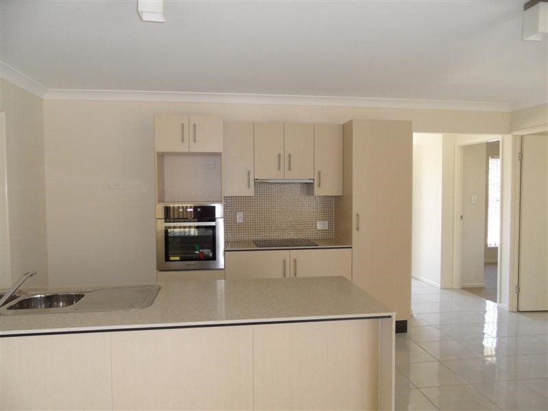 4 Stack Street, Collingwood Park QLD 4301