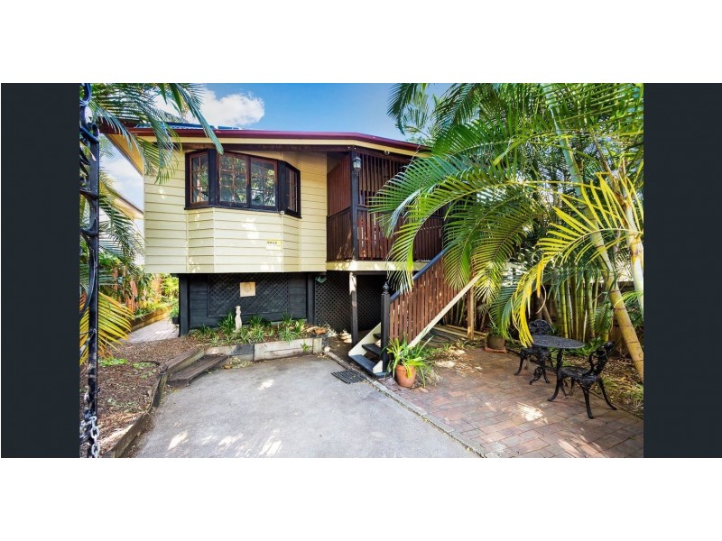 39 Carlyle Street, Seventeen Mile Rocks QLD 4073