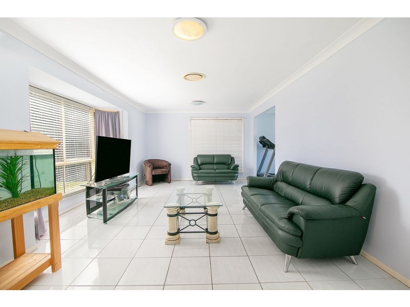 18 FISHER STREET, Collingwood Park QLD 4301