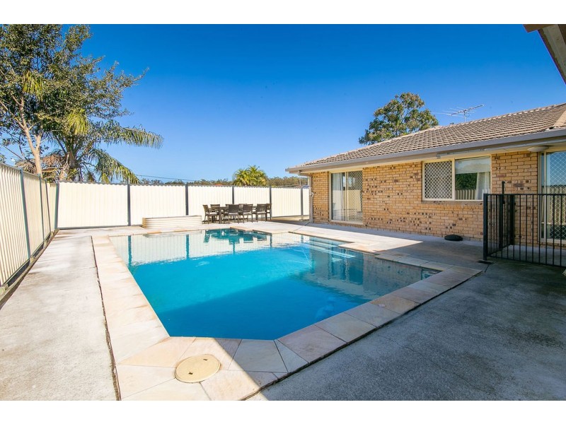 18 FISHER STREET, Collingwood Park QLD 4301