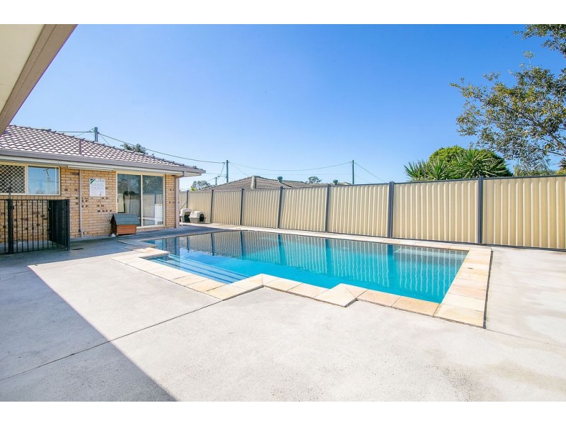 18 FISHER STREET, Collingwood Park QLD 4301