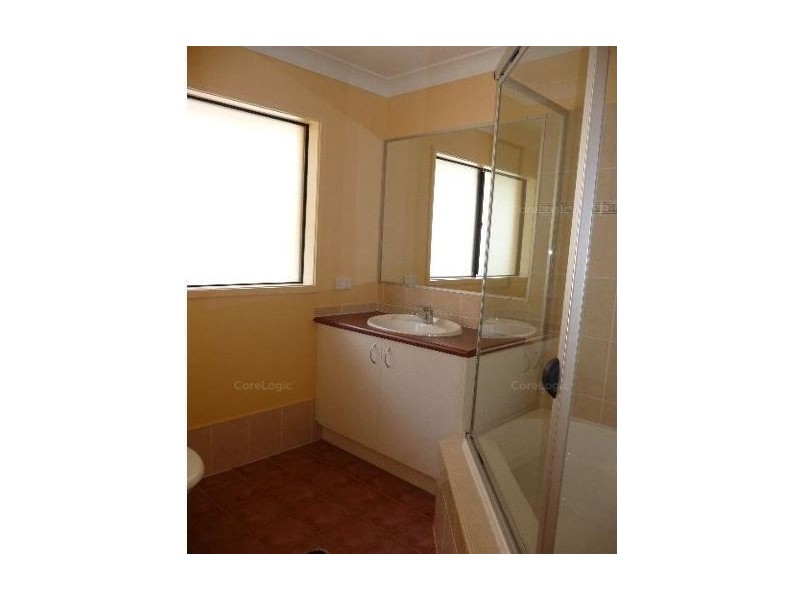 14 Macswiney Street, Collingwood Park QLD 4301