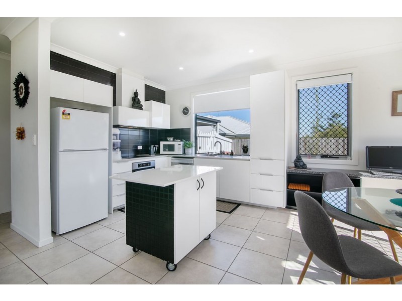 54 Cordeaux Crescent, Redbank Plains QLD 4301