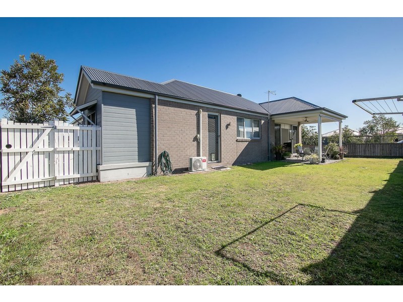 54 Cordeaux Crescent, Redbank Plains QLD 4301