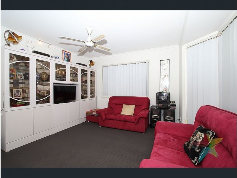 63 LAWRIE DRIVE, Collingwood Park QLD 4301