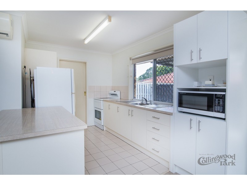 1/4 Mooney Close, Goodna QLD 4300
