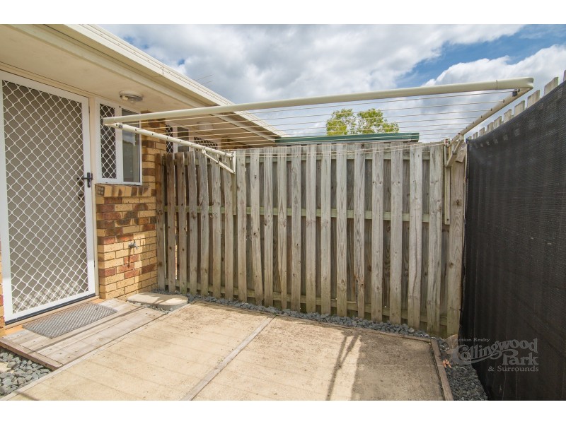 1/4 Mooney Close, Goodna QLD 4300