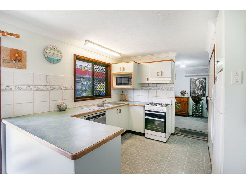 77 COLLINGWOOD DRIVE, Collingwood Park QLD 4301