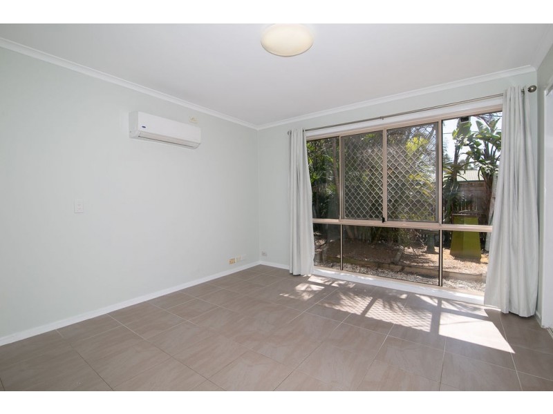 8 Hawke Avenue, Collingwood Park QLD 4301