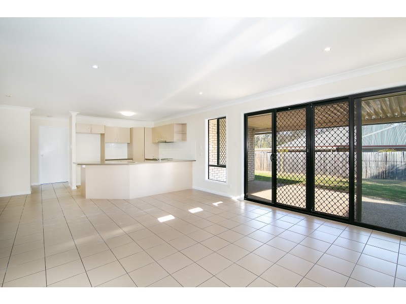 2 KITCHING COURT, Collingwood Park QLD 4301