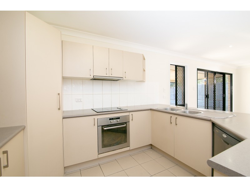 2 KITCHING COURT, Collingwood Park QLD 4301