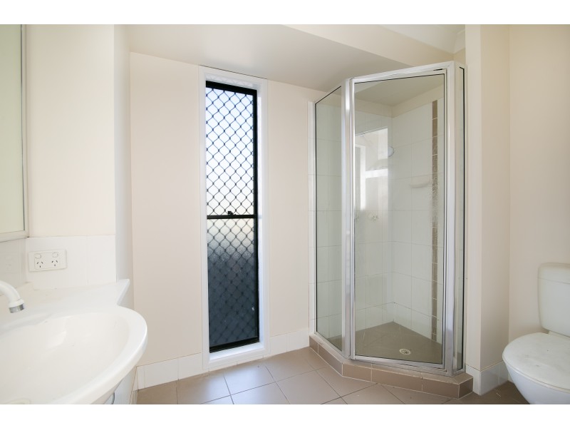 2 KITCHING COURT, Collingwood Park QLD 4301