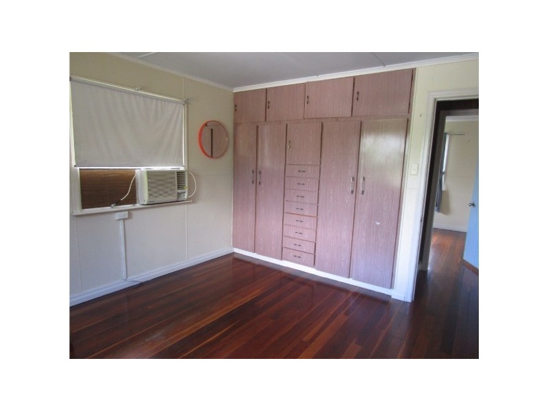 59 North Station Road, North Booval QLD 4304