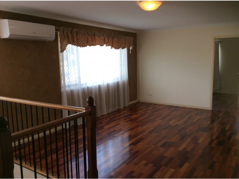 106 WOODCREST WAY, Springfield QLD 4300