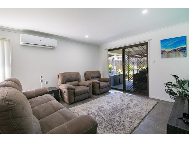 9 Cooper Drive, Collingwood Park QLD 4301