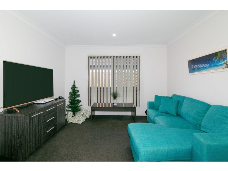 9 Cooper Drive, Collingwood Park QLD 4301