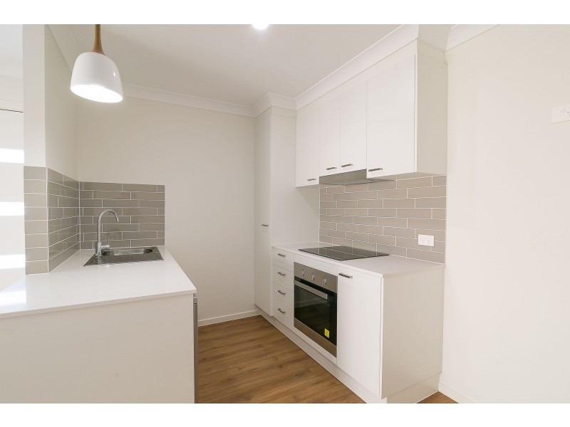 2/19 Ronald Court, Collingwood Park QLD 4301