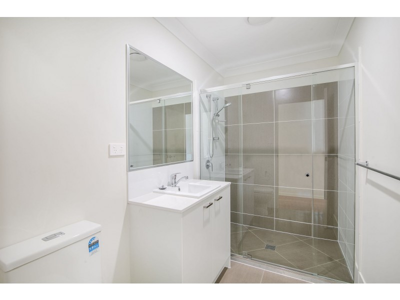 2/19 Ronald Court, Collingwood Park QLD 4301