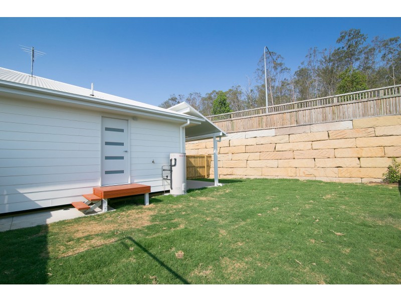 2/19 Ronald Court, Collingwood Park QLD 4301