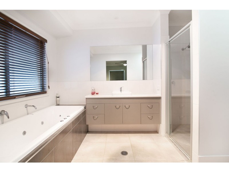 31 Brother Ted Magee Drive, Collingwood Park QLD 4301