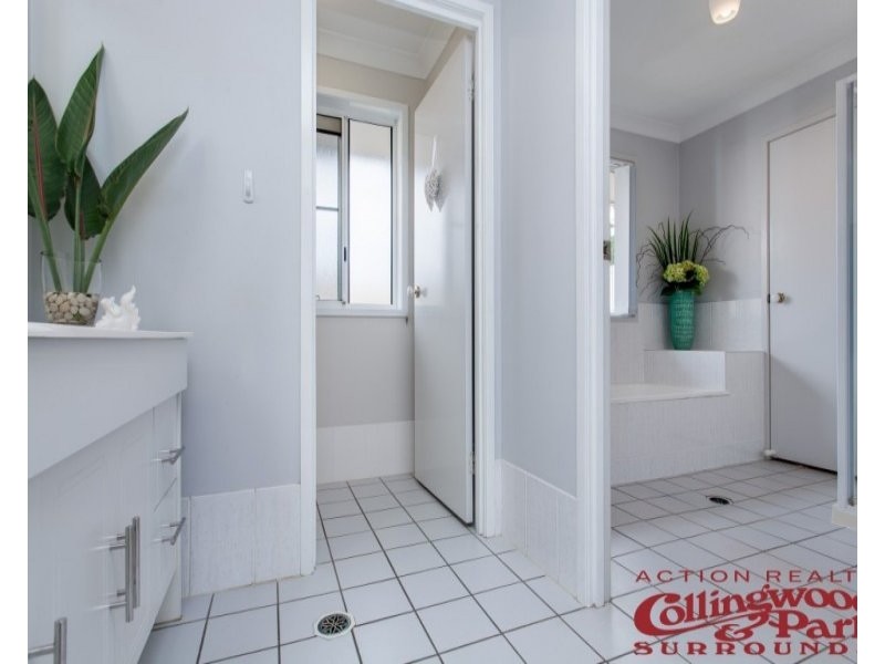 6 McCormack Court, Collingwood Park QLD 4301