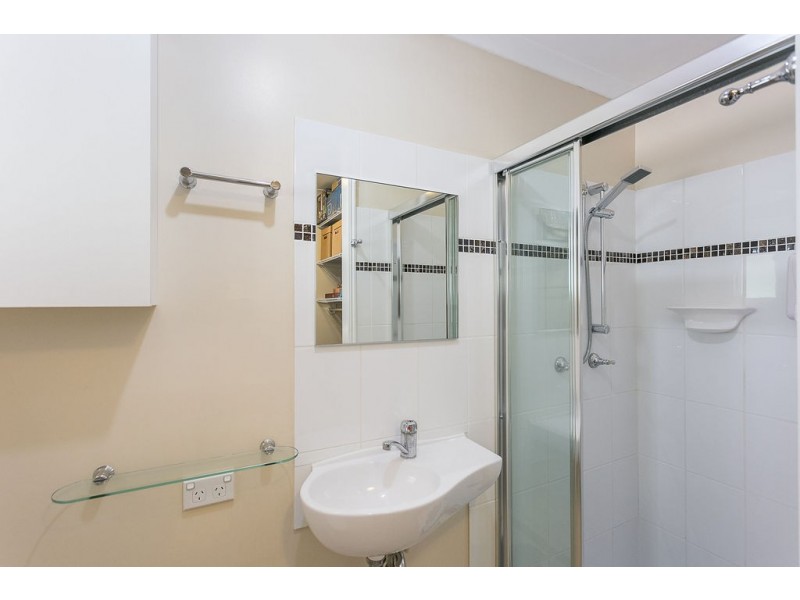 4 PAUL TULLY AVENUE, Collingwood Park QLD 4301