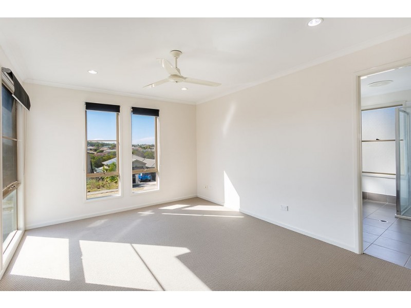 17 GRIFFIN CRESCENT, Collingwood Park QLD 4301